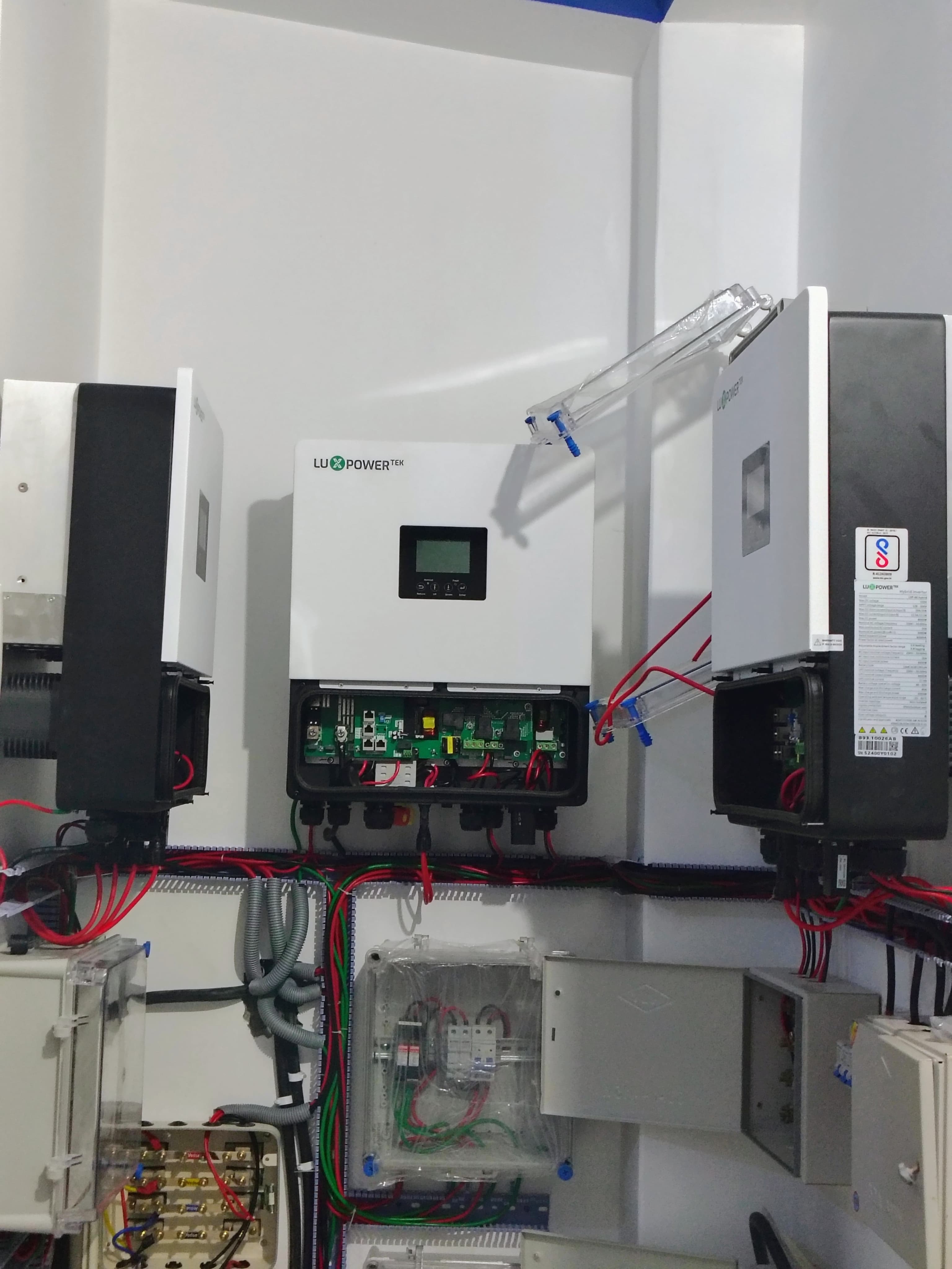 LuxpowerTek 3phase